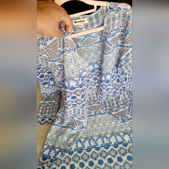 Preowned white blue duster in size L - Picture 3 of 5